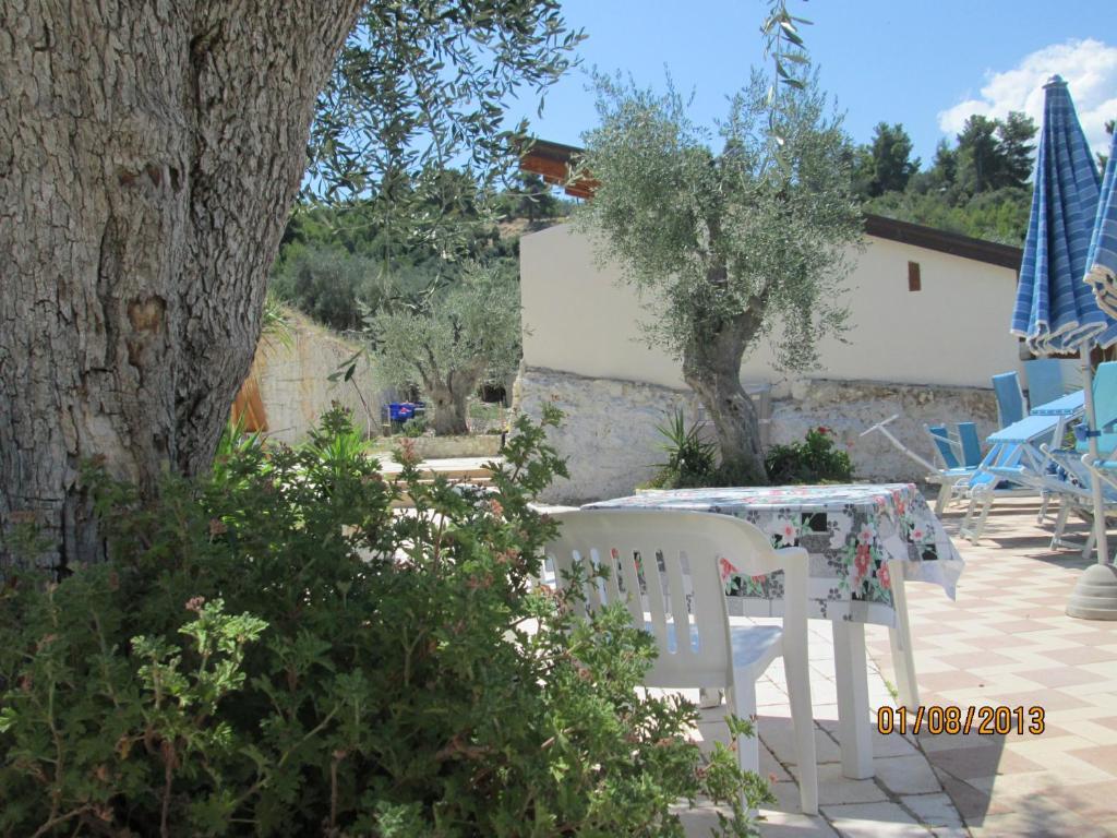 Agricostella Agriturismo Vieste Exteriör bild